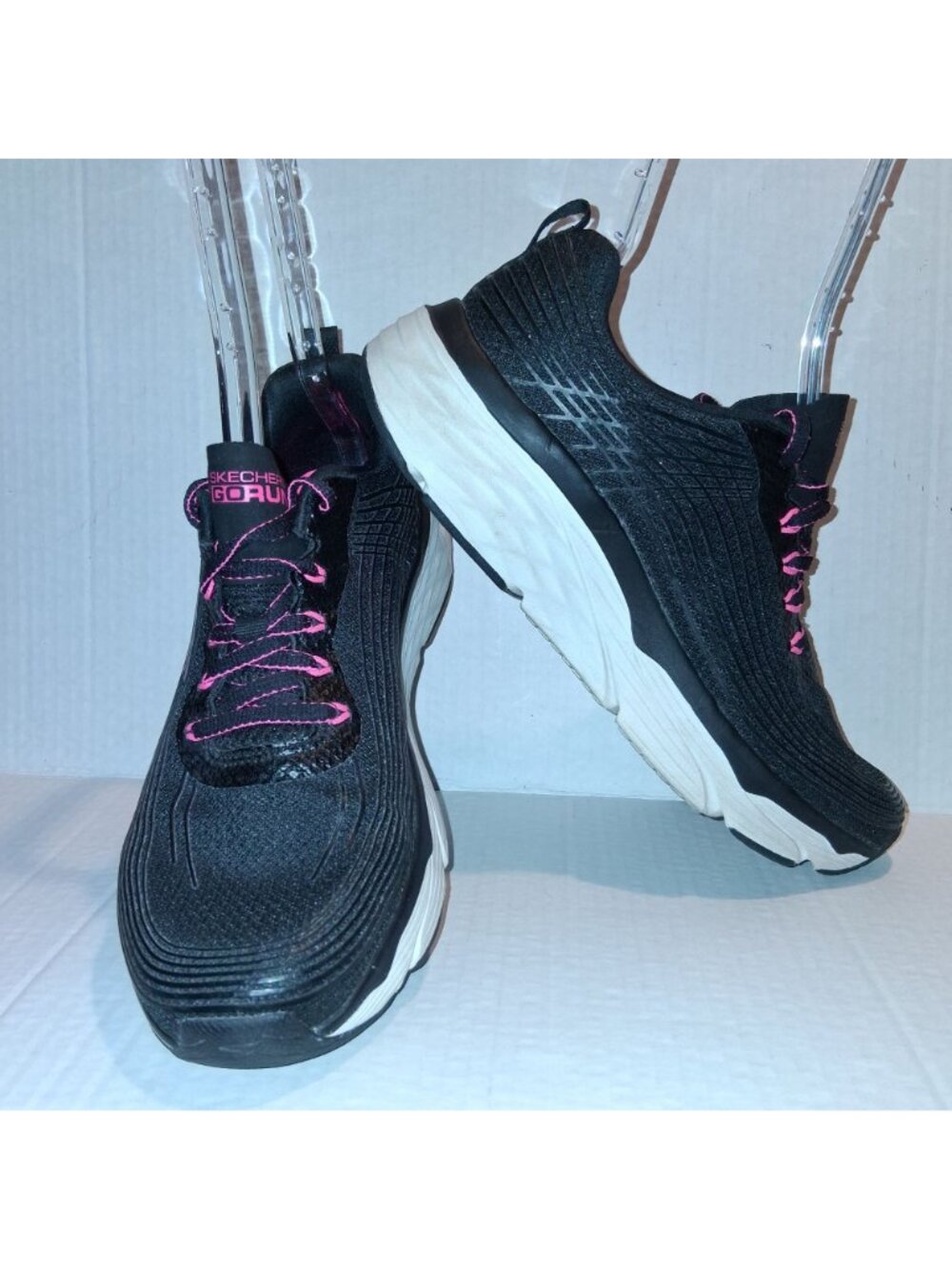Skechers Go Run Ultra Go Black Pink Womens Athletic Shoes Size 9.5 US EU 39.5